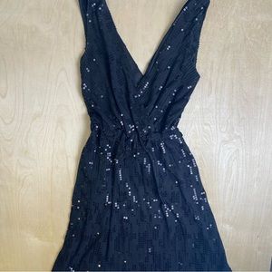 Express Women XS Sleeveless Sequence V Neck Mini Cocktail Dress Black